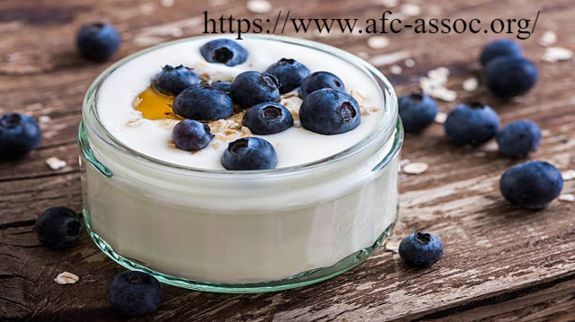 8 Manfaat Greek Yogurt untuk Diet dan Kesehatan Tubuh